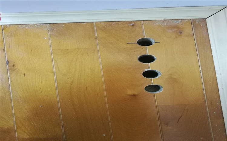 學(xué)校羽毛球館木地板批發(fā)價格