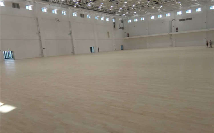 成都硬木企口實(shí)木運(yùn)動(dòng)地板品牌電話